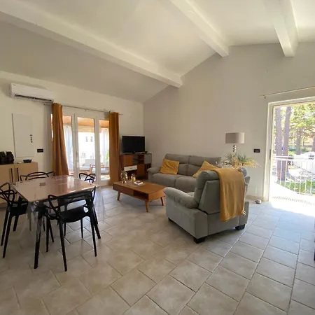 Casa Sole E Mare * 博尔戈